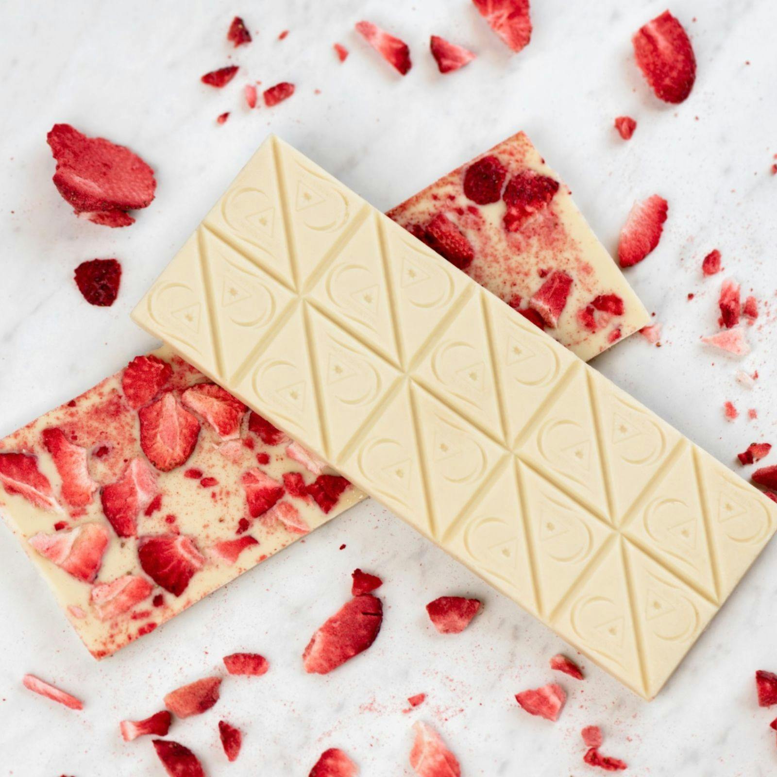 Berries and Cream White Chocolate Bar 4-5mg 20pc